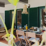 Surf - 7min Walk To The Apartamento Pataias