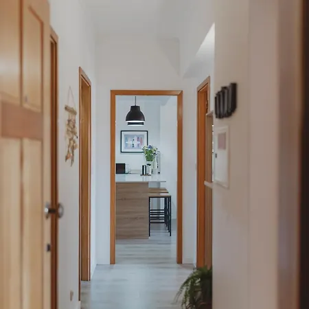 Apartman Surf - 7min Walk To The *