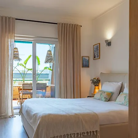 Apartman Surf - 7min Walk To The Pataias