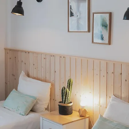 Apartman Surf - 7min Walk To The Pataias