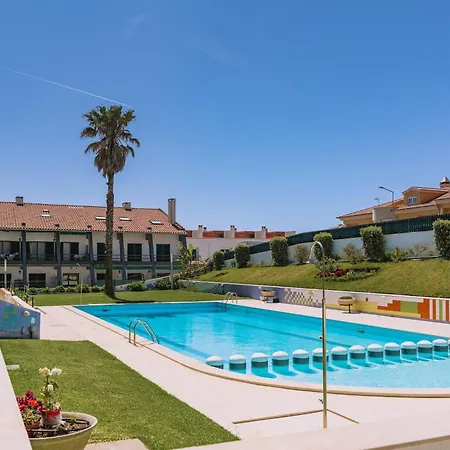 Surf - 7min Walk To The *